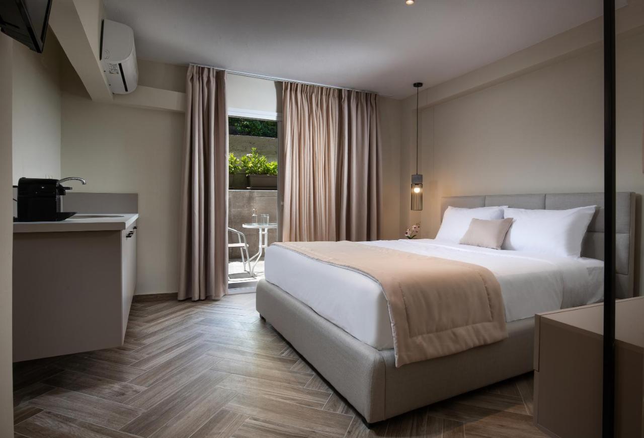 Olenia Luxury Apartments 1 Neos Marmaras Esterno foto